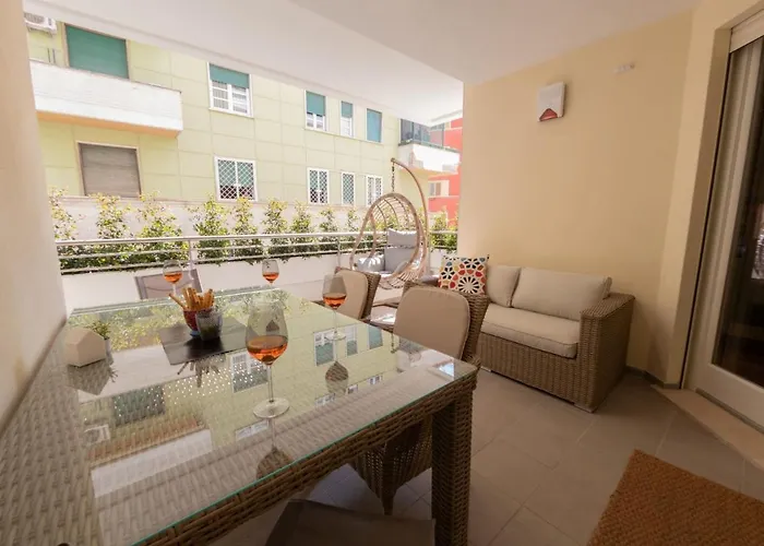 The Rent - Modern Close To Sant'agnese Metro Station Apartment